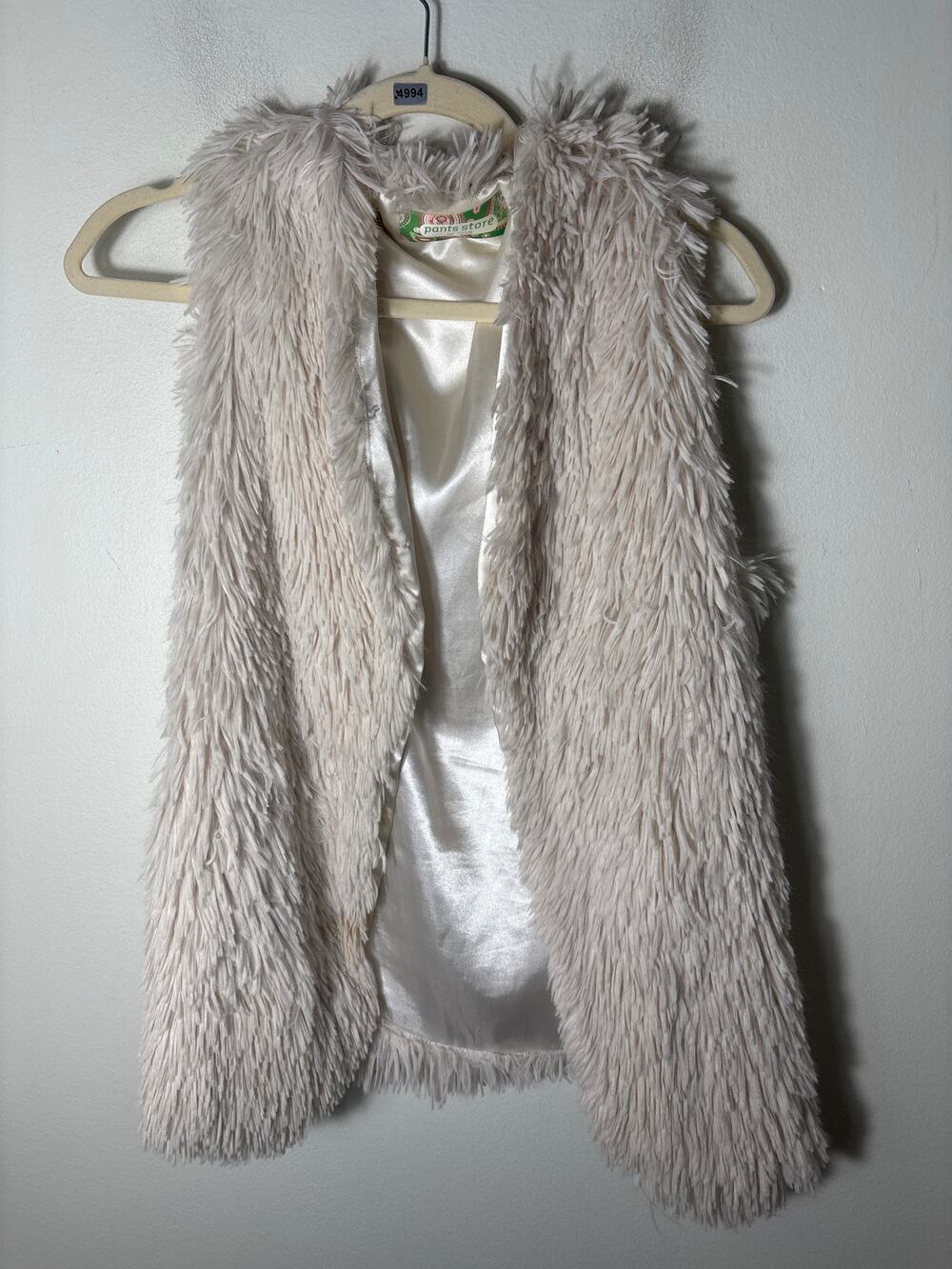 Pants Store Cream Shag Vest Sz One Size